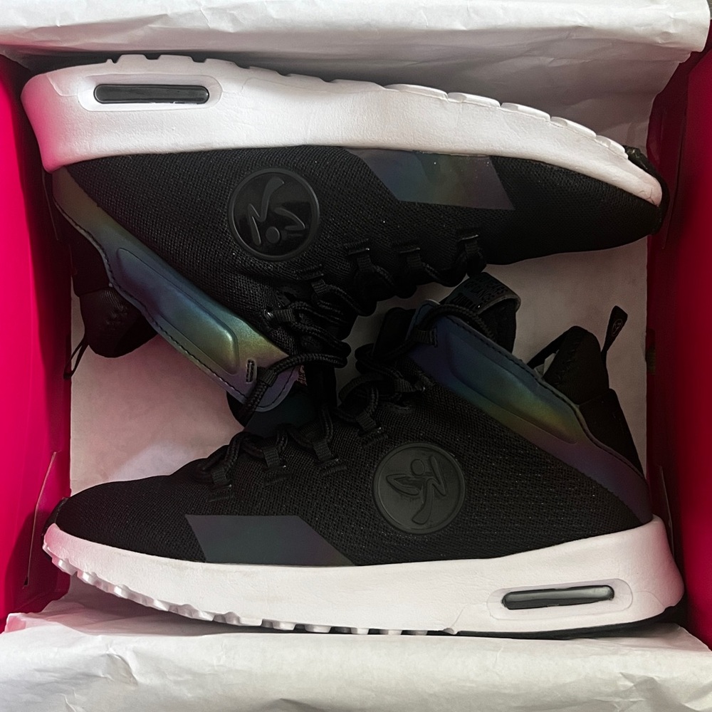 Zumba Air Funk Sneakers - Size 7